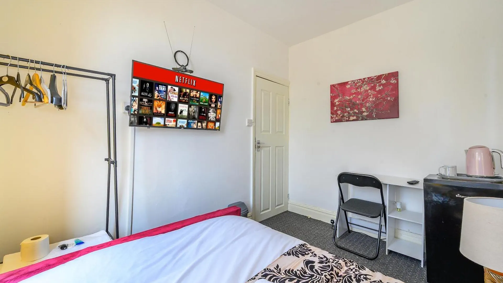 -Rd15Cfa- For Relaxed And Cosy Stay With Free Parking Leeds  Leeds (West Yorkshire)
